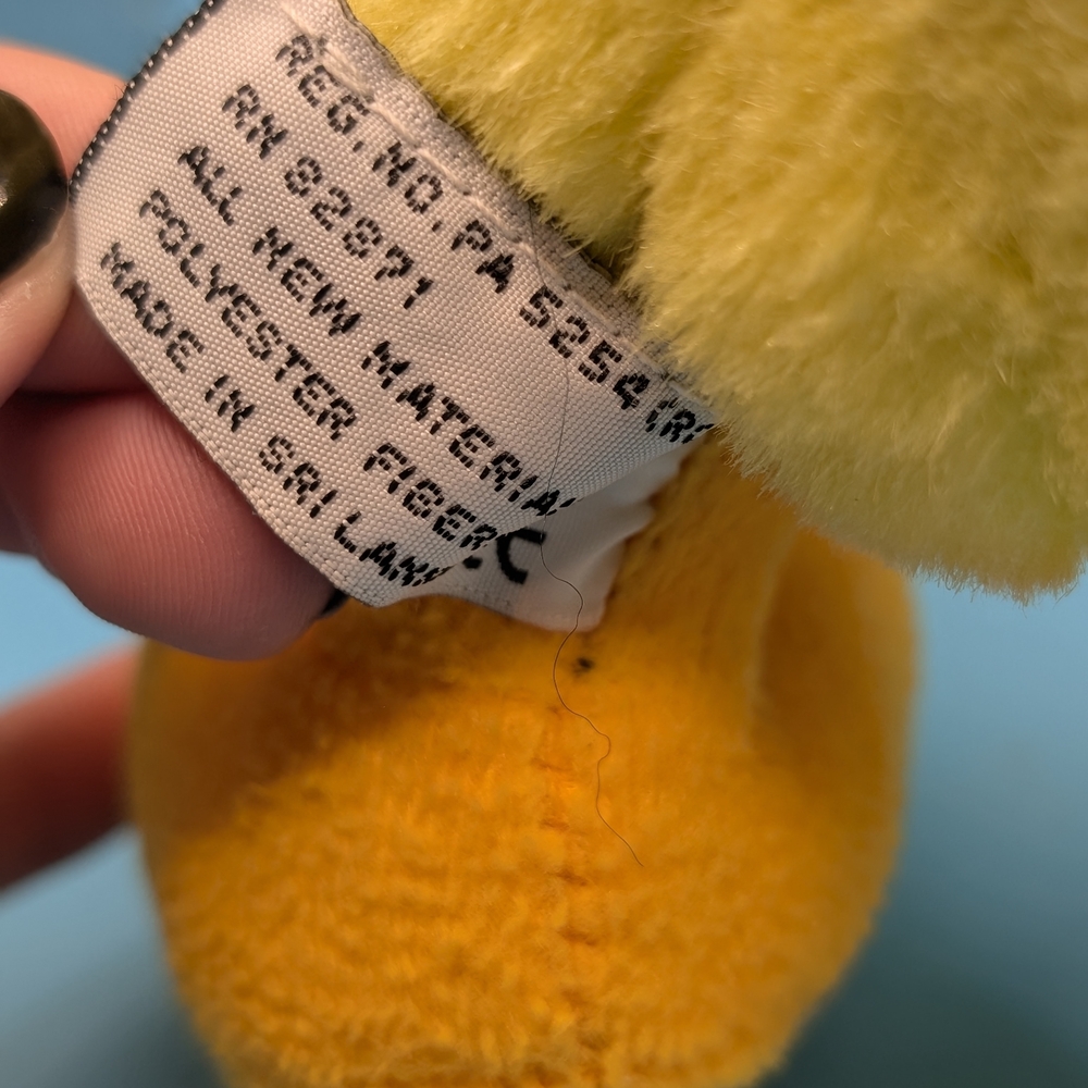 Vintage Warner Bros. Tweety Plush Toy - Picture 4 of 7